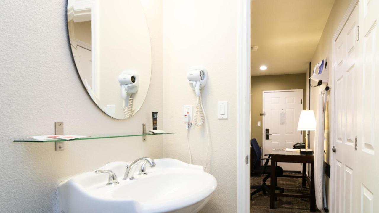 Americas Value Motel 2*